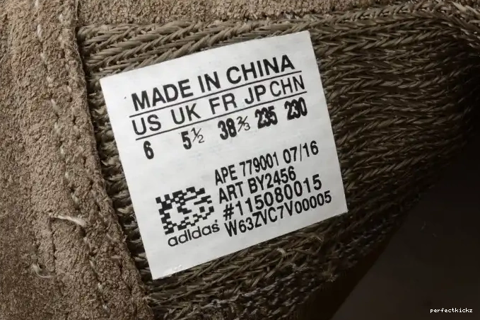 BY2456 Light 750 Yeezy adidas Boost Brown 0522